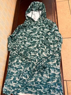 Men's Green Camo Lightweight Hoodie